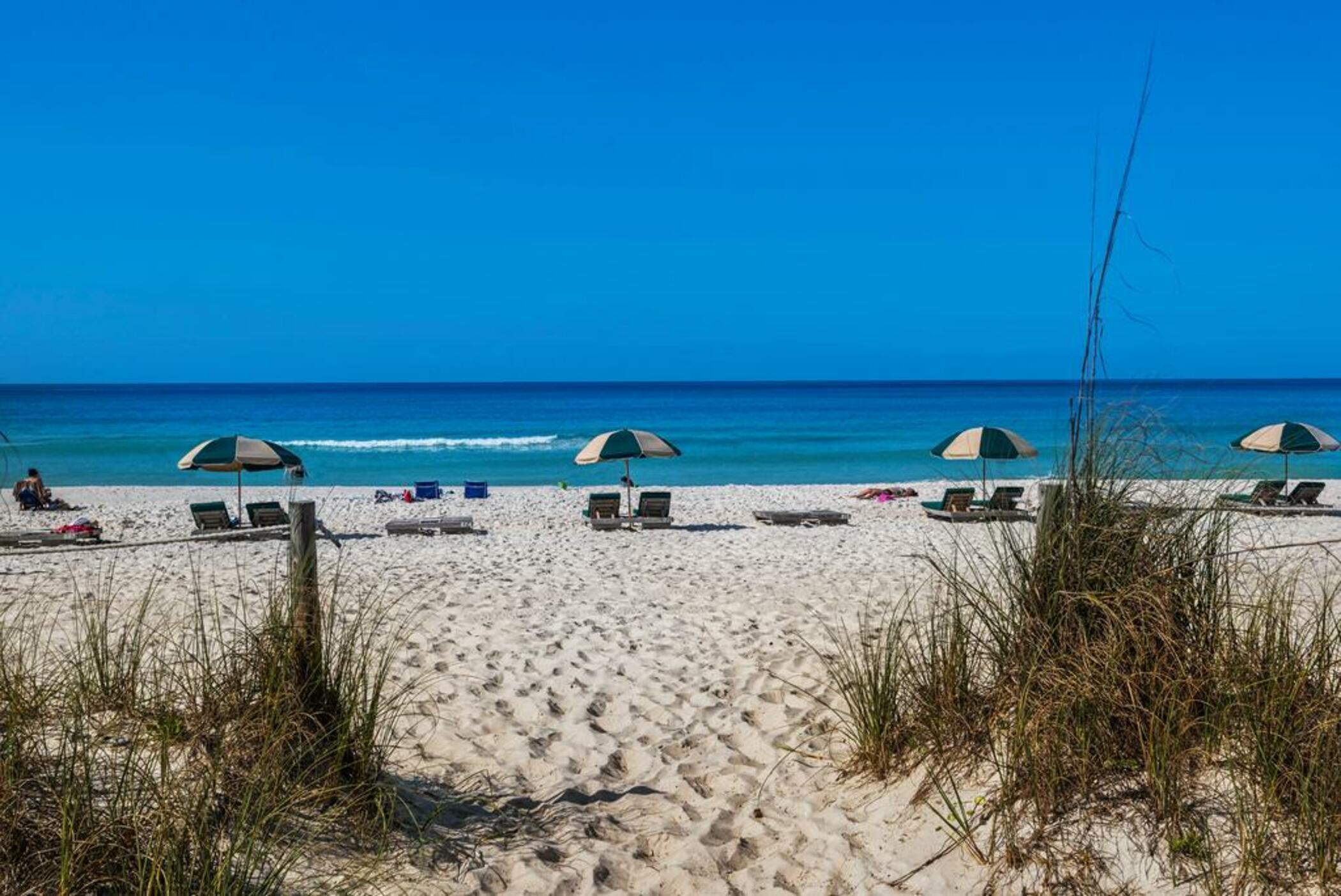 Hotel Beachcomber Beachfront Hotel, A By The Sea 3*