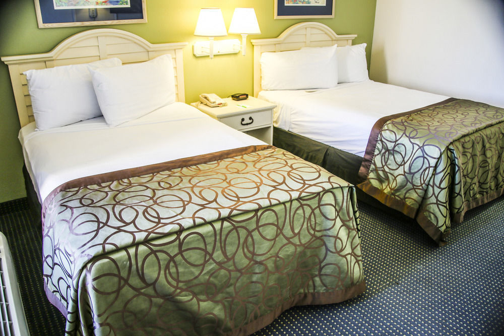 Hotel Beachcomber Beachfront Hotel, A By The Sea 3*